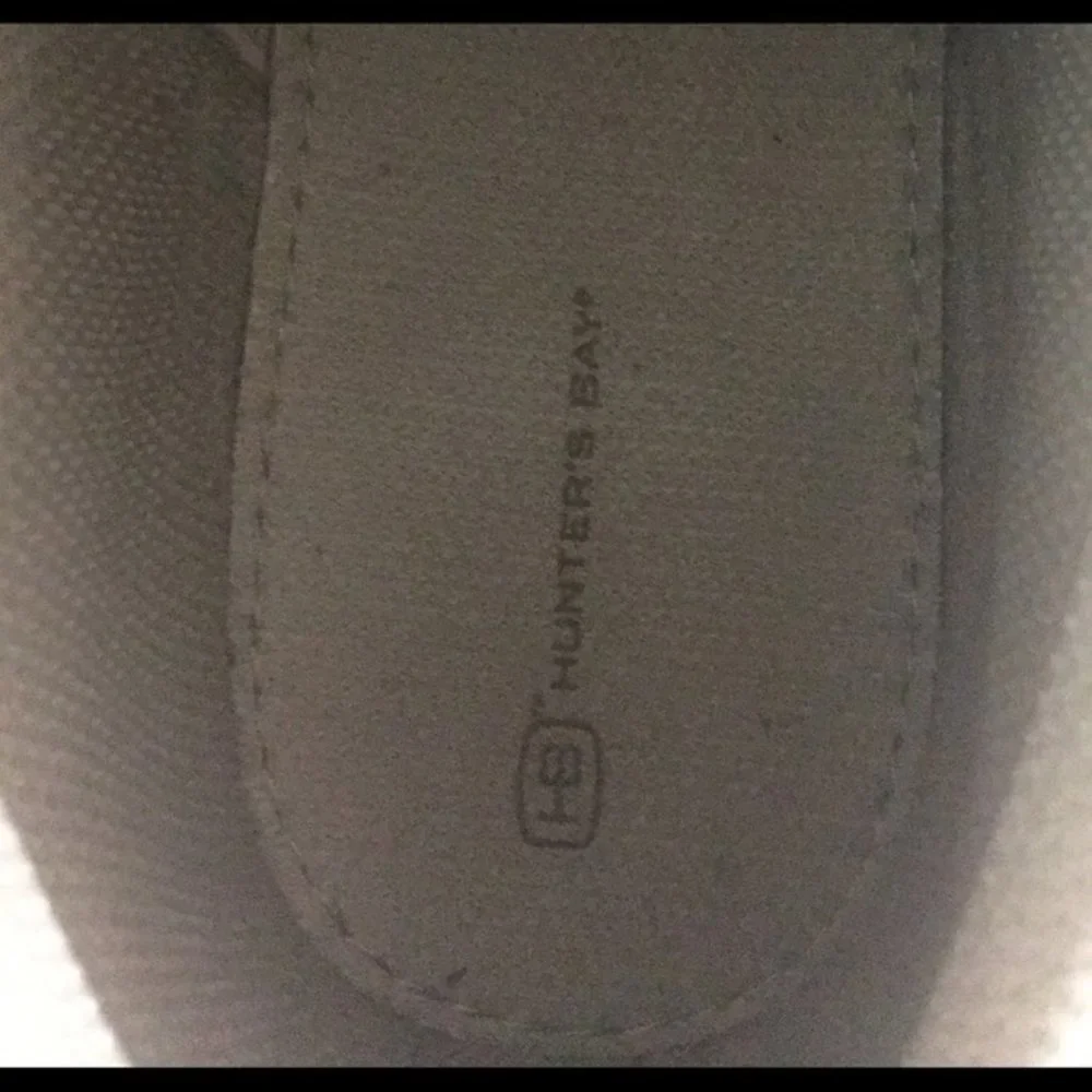 SOLD! Hunter's Bay Men's Chukka Boots - Picture 13 of 14